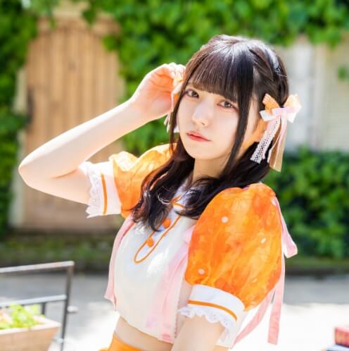 吉田芽梨奈